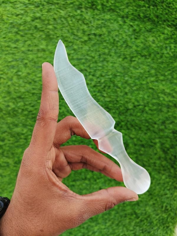 White Selenite Knife 4-5 inch Polished Carved Gemstone Crystal Dagger Hand Made Selenite Blade Crystal Knife Crystal Athame Gift for Her.
