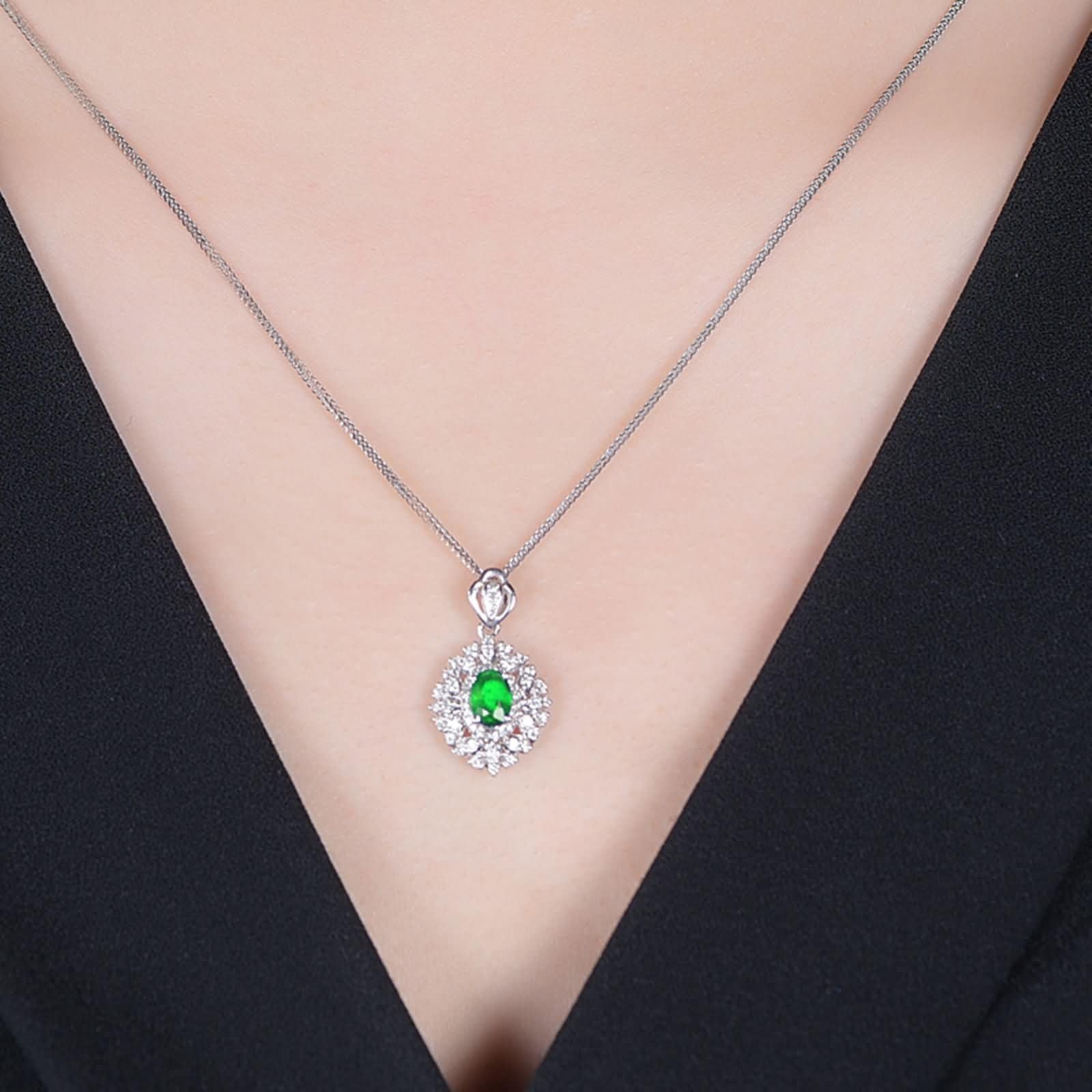 9K / 14K / 18K White Gold Necklace for Women, Flower and Oval with 1.02ct and Diamond Emerald, Pendant Necklace Silver Green Women