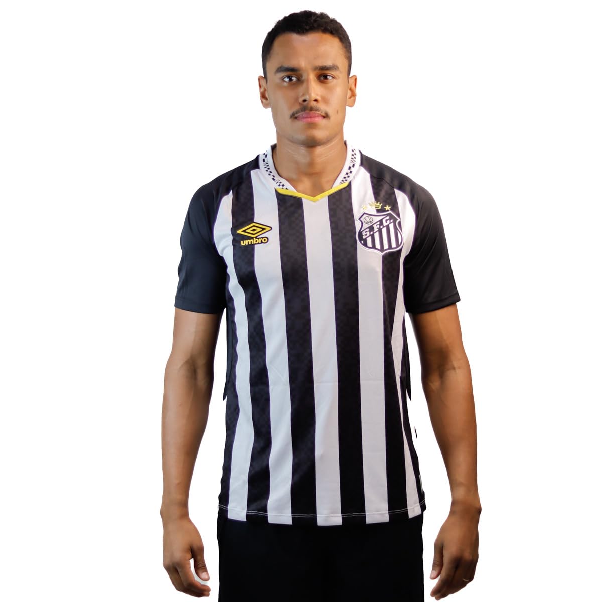 Amazon.co.jp: [Umbro] ネイマール10番 王冠マーク入り サントスFC公式