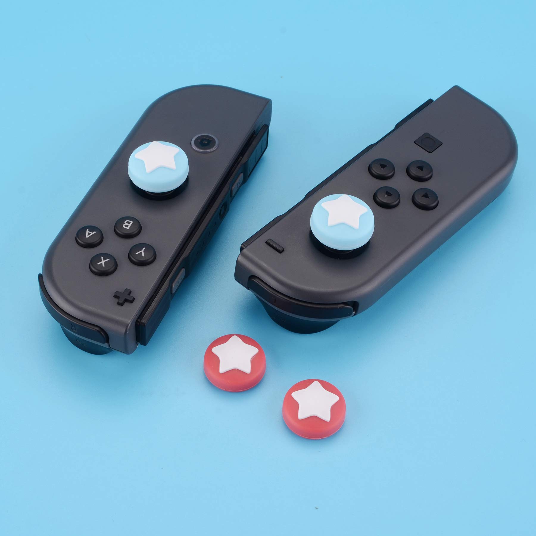 eXtremeRate PlayVital Agarres para el Pulgar para Nintendo Switch Joycon Lite Tapas de Joystick con Diseño de Estrella Thumb Grips de Silicona Tapas de Pulgar para Switch Lite joycon(Rojo Indio+Azul)