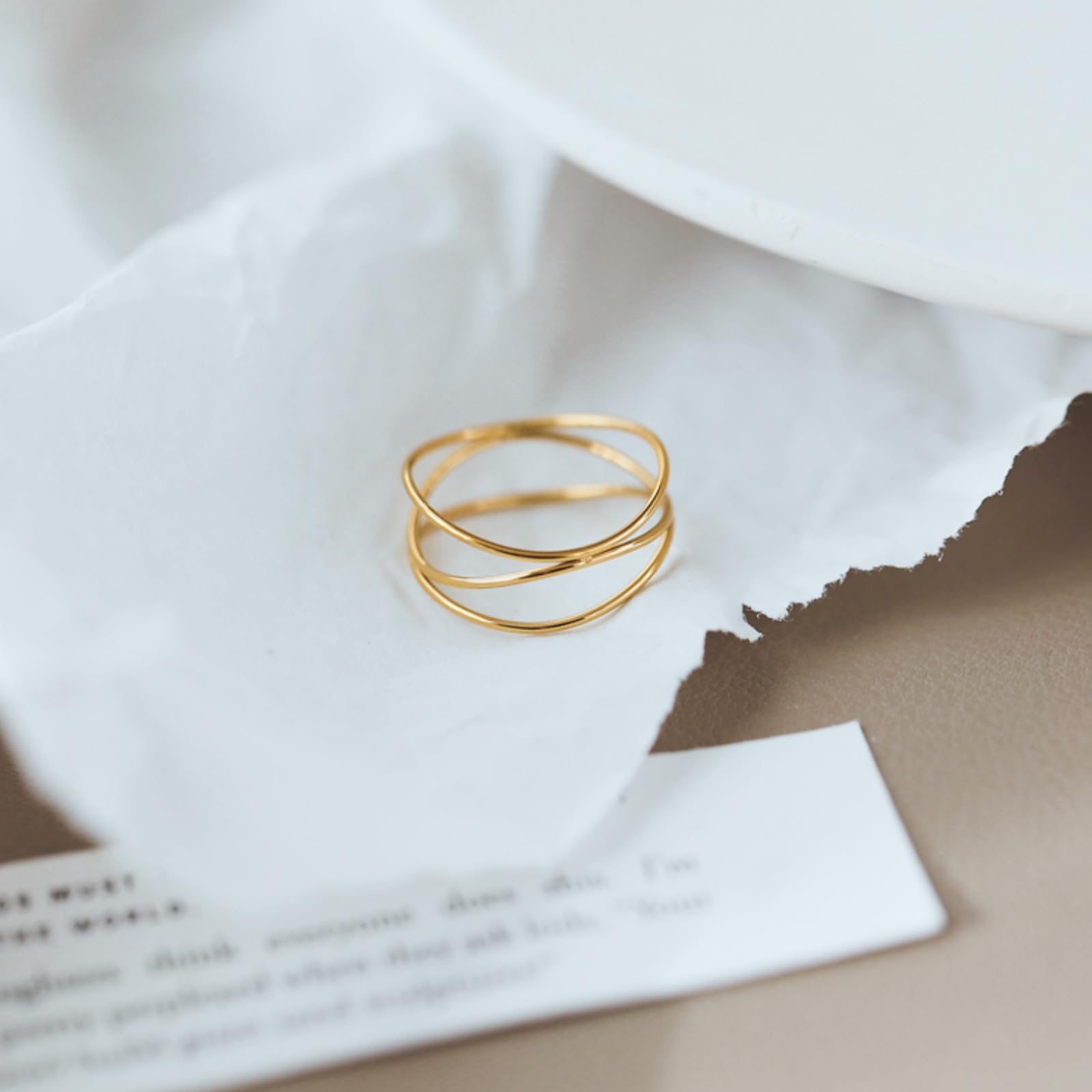 Anillo de ansiedad para mujeres y hombres, anillos apilables entrelazados de triple fila, chapado en oro de 14 quilates y acero inoxidable que no se deslustra, 9, Metal, Sin piedras preciosas 6