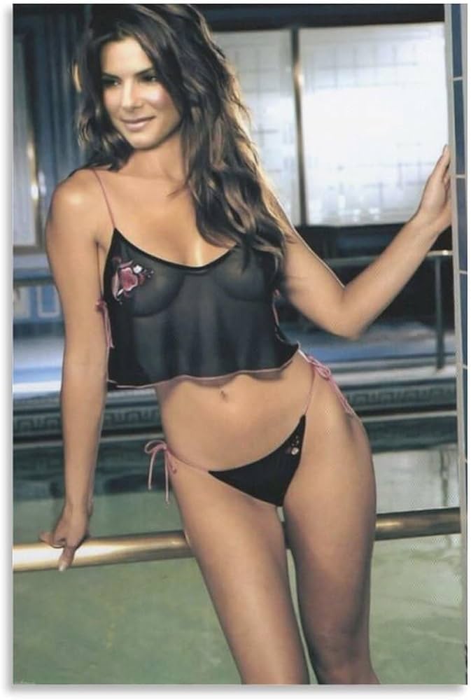 Sandra Bullock Sexy Bikini Actress Hot Girl (22) Artwork Canvas Wall Art Print Modern Decor 30x45cm : Amazon.de: Home & Kitchen