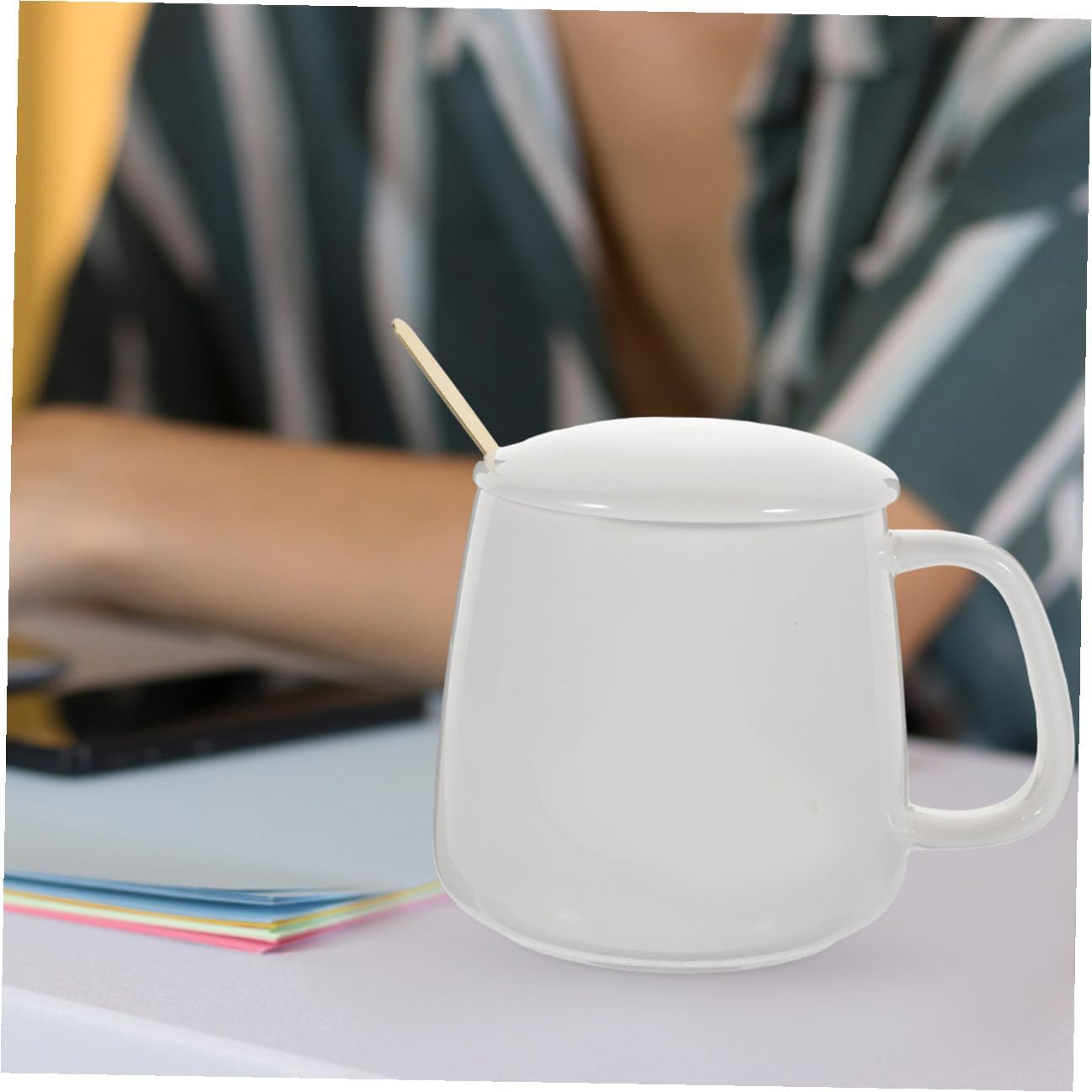 USB Electric Cup Warmer Milk and Coffee Mug Heater with Gravity Sensor White Temperature Control Coaster for Office and Home Use Easy to Clean Surface Idea