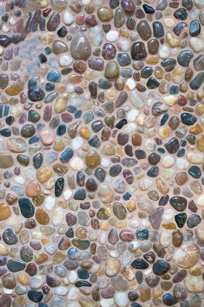 Colorful Cobblestone Pattern Modern Farmhouse Outdoor Rug Natural Washable No Shedding Waterproof Thin Cozy Low Pile Floor Mat for Patio Pool Deck Balcony Backyard Porch Balcony Carpet Mats 5x8
