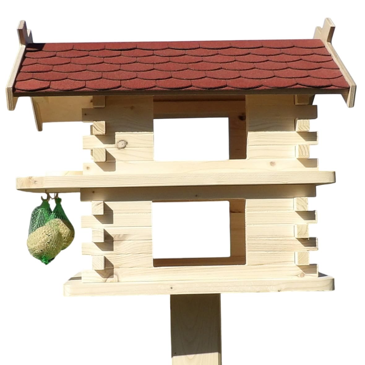 Martinshof - Casetta per uccelli Charlie rosso, lunghezza: 47 cm, larghezza: 38,5 cm, altezza: 43 cm, materiale: legno di abete non trattato, per giardino, matrimonio, terrazza, balcone