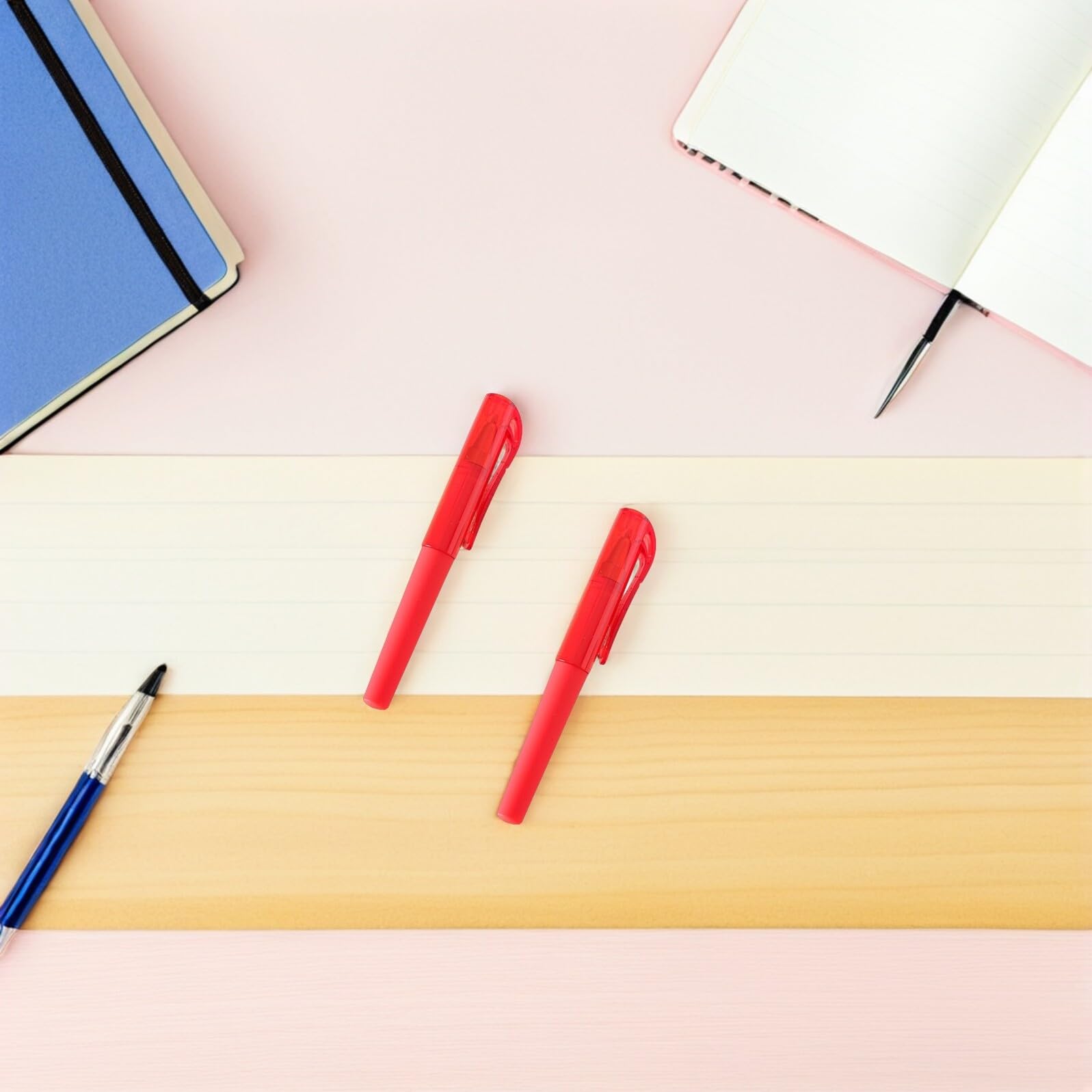 Bolígrafos de Gel Rojos 0,5 Mm Punta Fina, Mini Cortos Tapa, Pack 50 Unidades para Escuela, Oficina y Uso Diario, Escritura y Secado Rápido Portátil