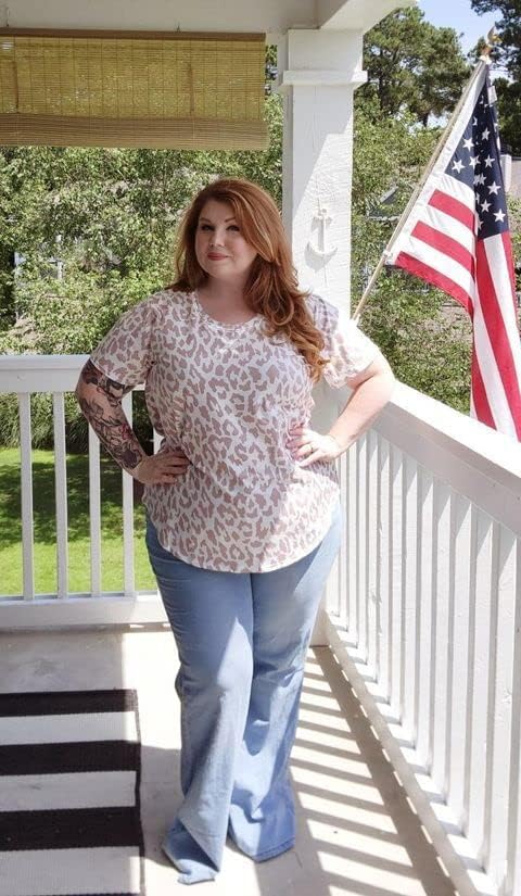 CARCOS Plus Size Tops for Women Short Sleeve Shirt Summer Star/Leopard/Tie Dye/Flower Crewneck Pullover Tunic XL-5XL - Image 4