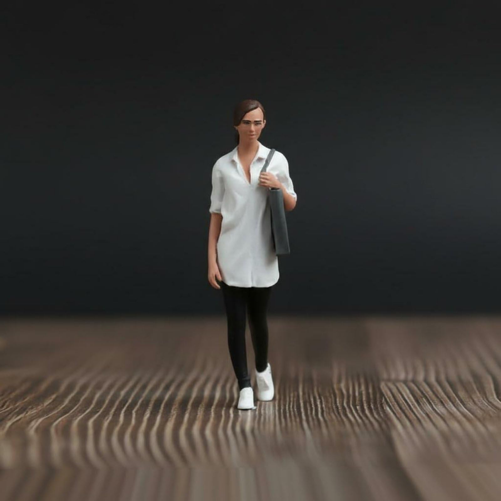 Miniatura Figura Transeúnte Moderna con Acabado Profesional Vitalidad en Escenas Urbanas para Arquitectura Miniatura Escritorio Tablero de Exposición Exhibición en Estante, 1/24 Pintado Fino