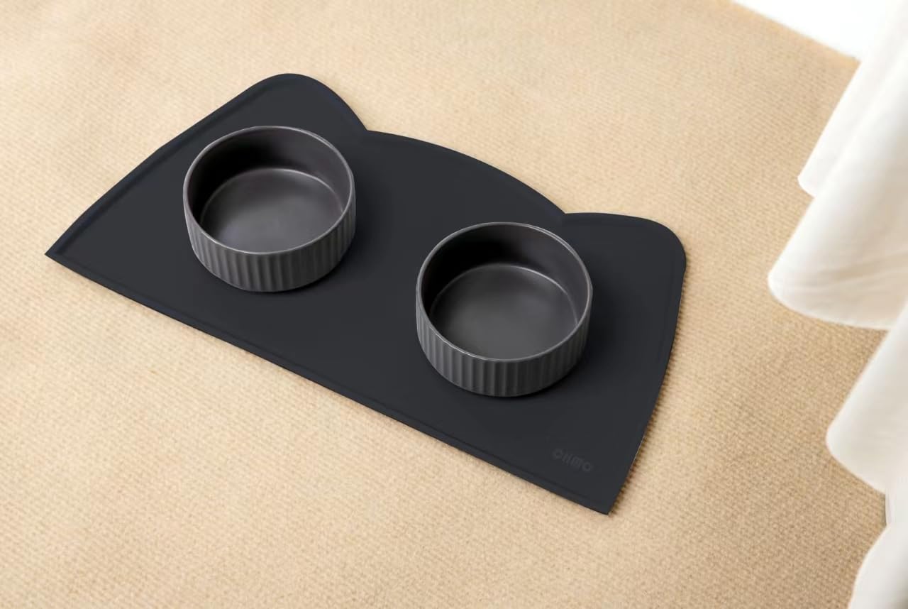 OHMO Piccole Tappetino Ciotola per Cani e Gatti in Silicone, Impermeabile Antiscivolo a Prova di Fuoriuscita per Cibo e Acqua, Facile da Pulire, 46x25cm, Nero