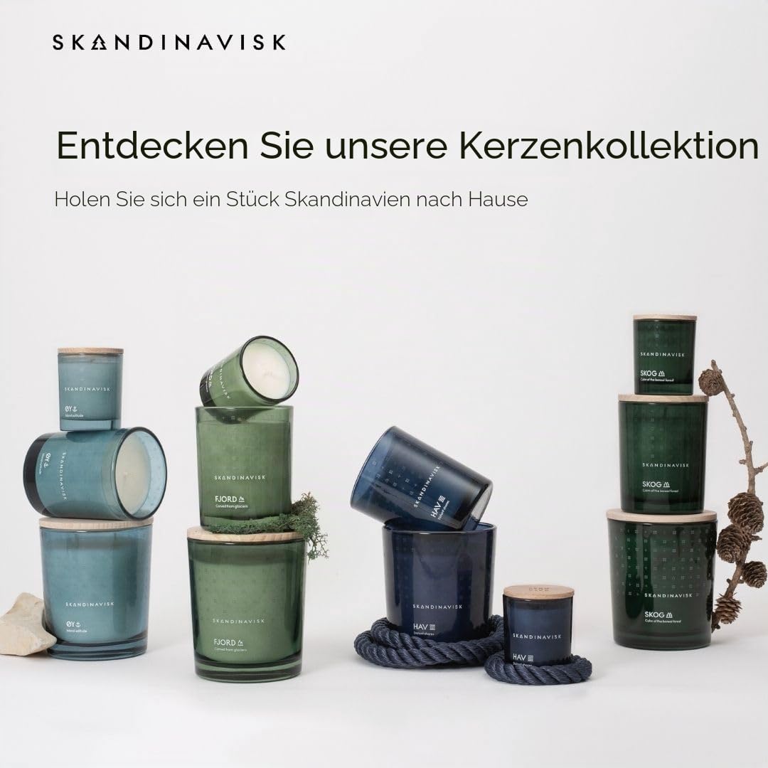 Skandinavisk AURORA Duftkerze. Duftnoten: Sandelholz und Wacholderbeeren, Jasmin und Limette. 200 g.
