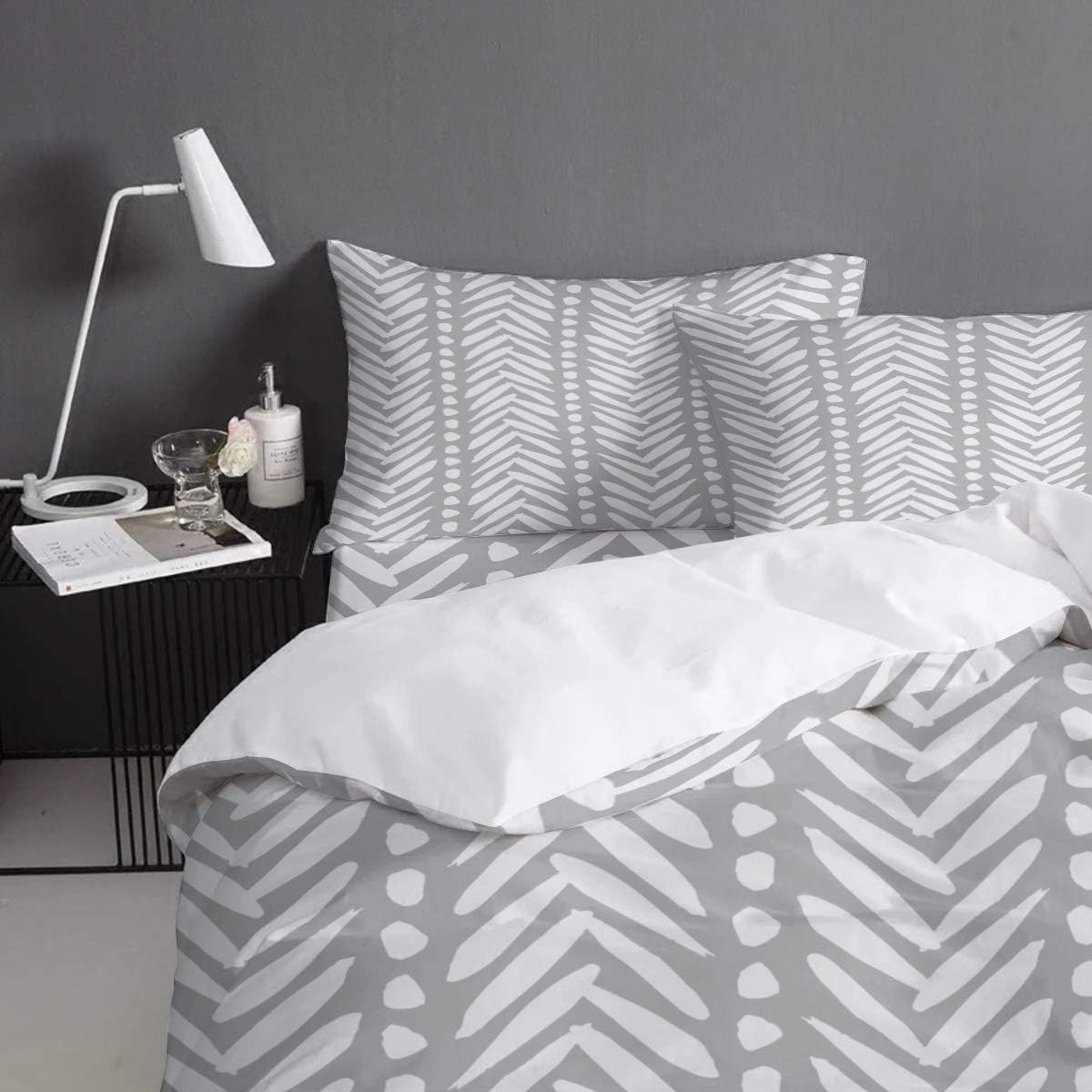 Bеѕt Cуbеr Mоndау 🔥 4pcs Bedding Duvet Cover Set Soft Bed Sets for Kids Girls Boys,Stripe Leaves Bed Sheet Set,Include 1 Comforter Cover 1 Bed Sheets 2 Pillow Cases King Size