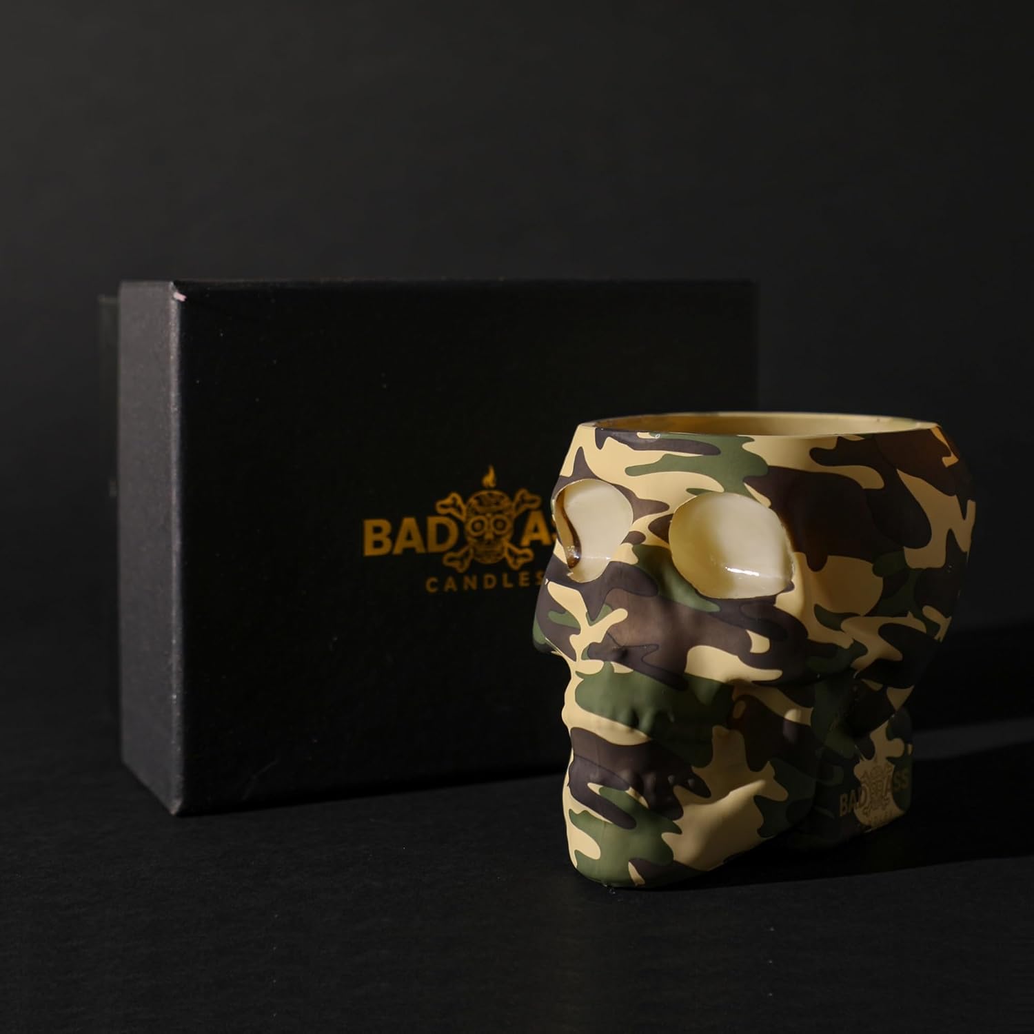 The Camouflage Candles Skull | Mahogany Teakwood for Home Decor | Unscented Stunning Ambient Lighting Skull Candles | Organic Soy Wax Skull Candles Lead & Zinc Free Wicks Candle (24oz)