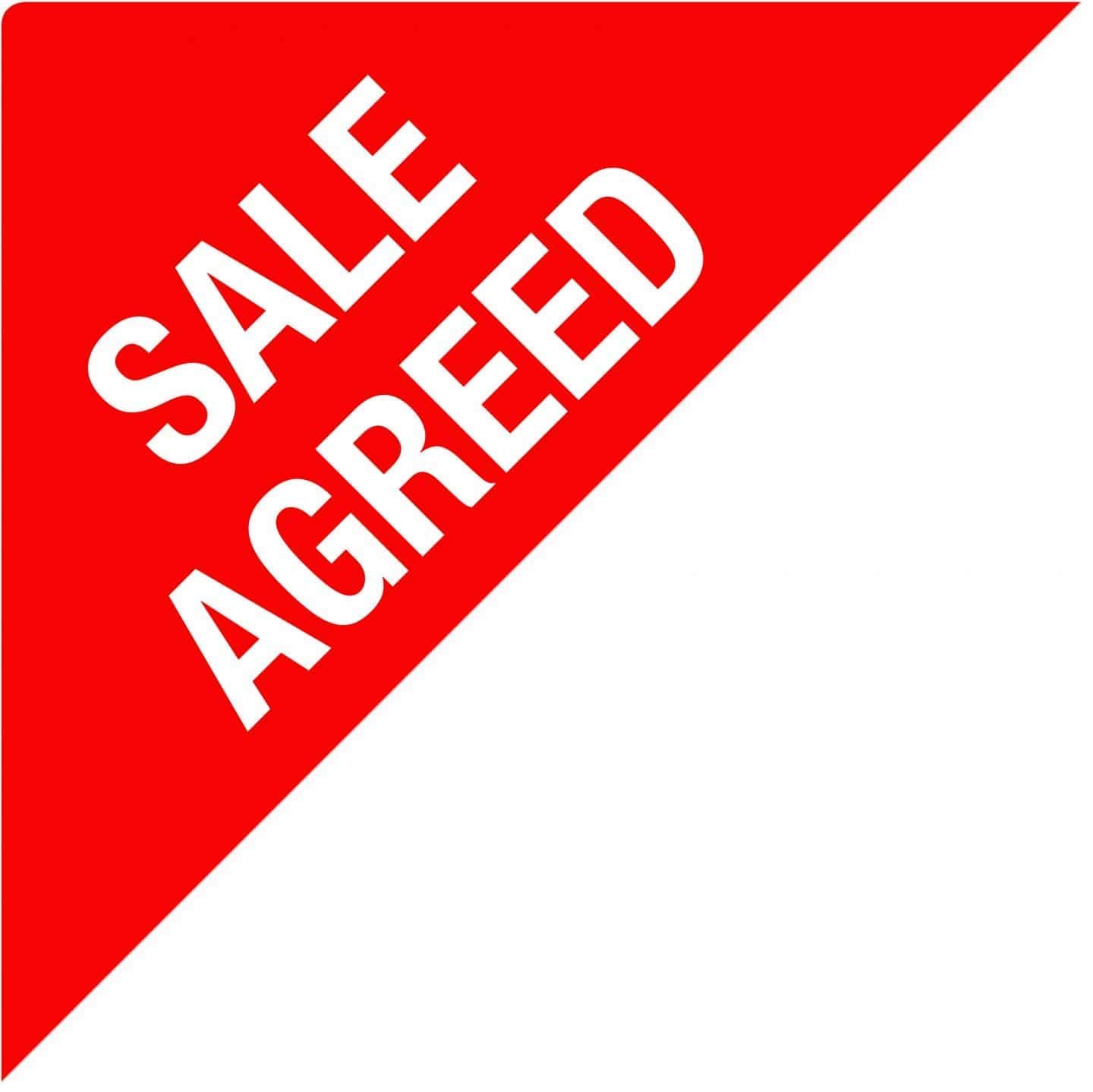 Permanent Adhesive - Estate Agent Stickers - 67 x 67 x 94mm Triangles, 100, Sale Agreed