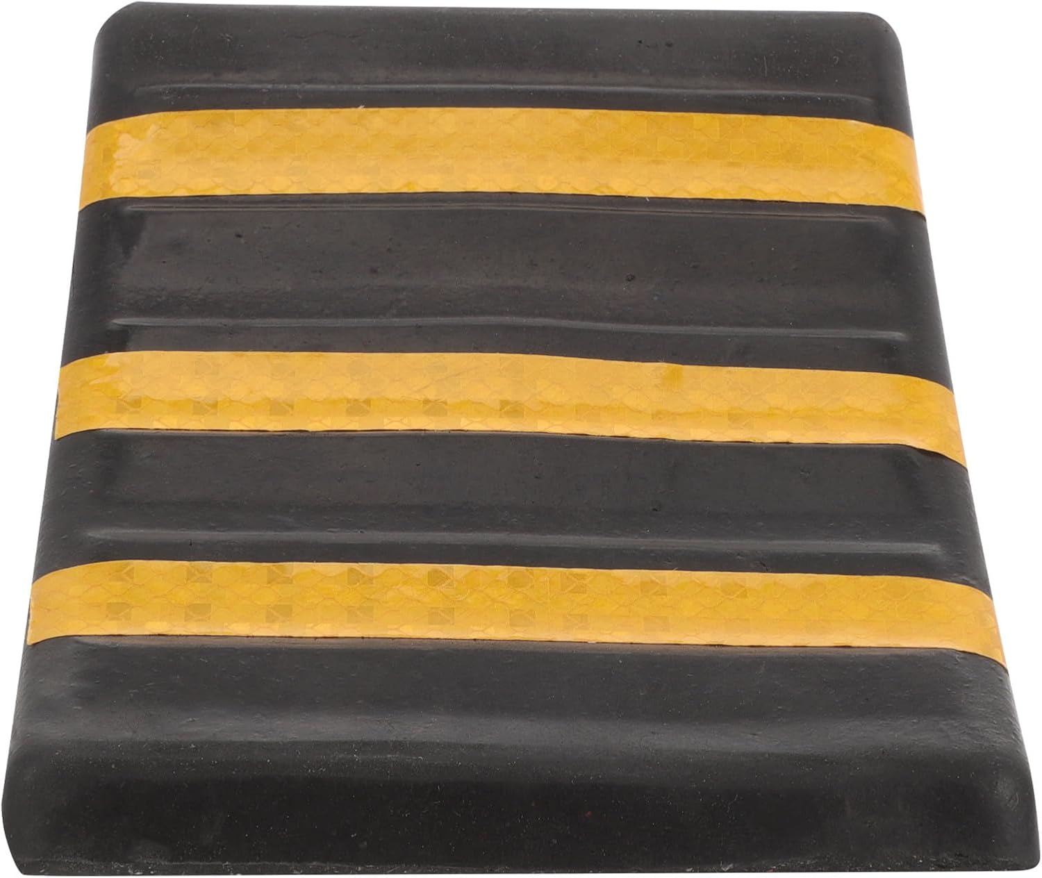 Portable Rubber Wheel Chock 15x17x11cm Non-slip Tire Block for Car and Trailer Stabilization Outdoor Vehicle Anti-skid Chocks for Rvs and Trucks