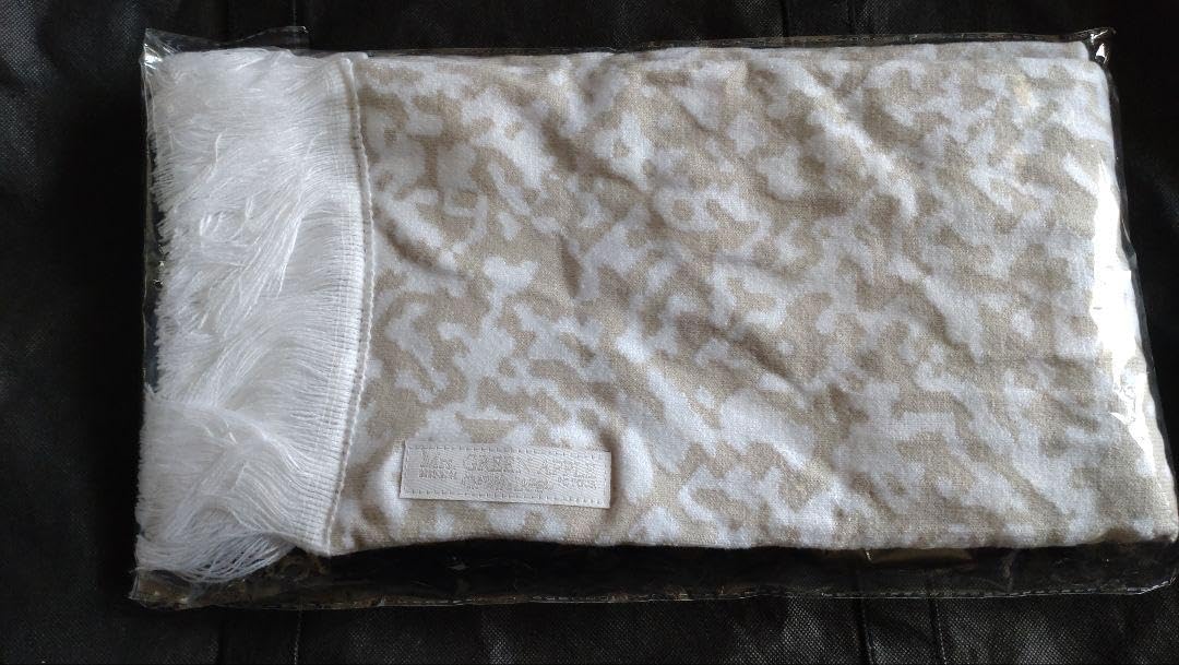 ミセスグリーンアップル　ホワイトラウンジ　マフラー　袋付き The White Lounge Knit Scarf | TOoKA BASE