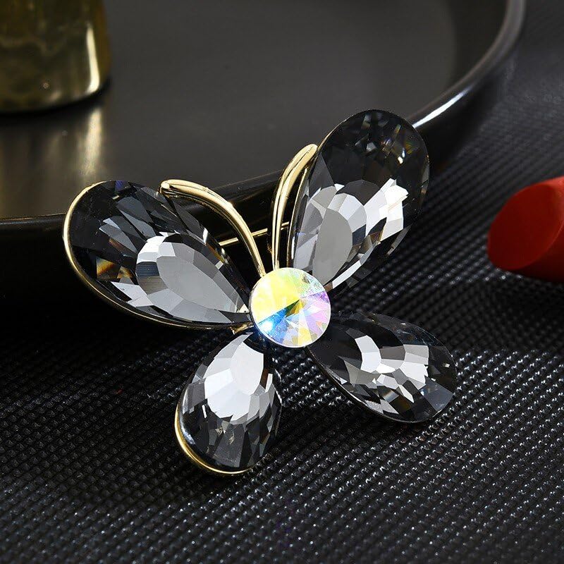 Image of Animal Brooch for Women Girls Rhinestone Animal Brooch Lapel Pin Jewelry Gift for Mom Wife