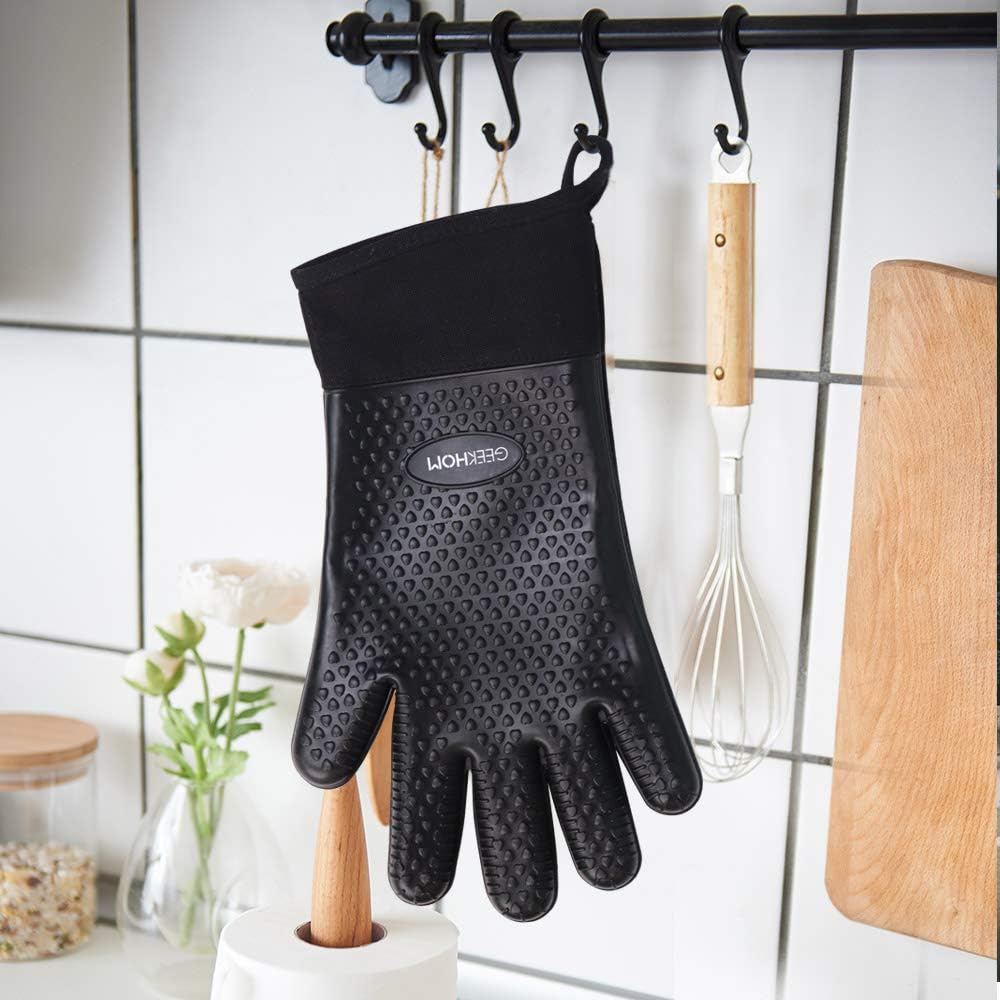 GEEKHOM Grilling Gloves, Heat Resistant Gloves BBQ Kitchen Silicone Oven Mitts & Aramid Grilling Gloves 1472℉ Heat Resistant : Patio, Lawn & Garden
