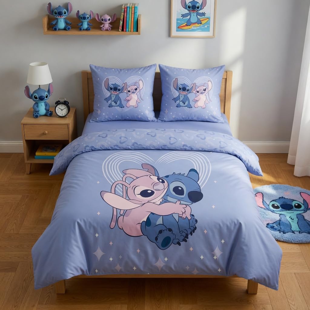 Stitch et Angel Housse de Couette 240x220 + 2 Taies 65x65 Polycoton Cadeau | Parure de lit 2 personnes | Duo Stitch & Angel complice | Séchage rapide facile entretien | St-Valentin | Adulte