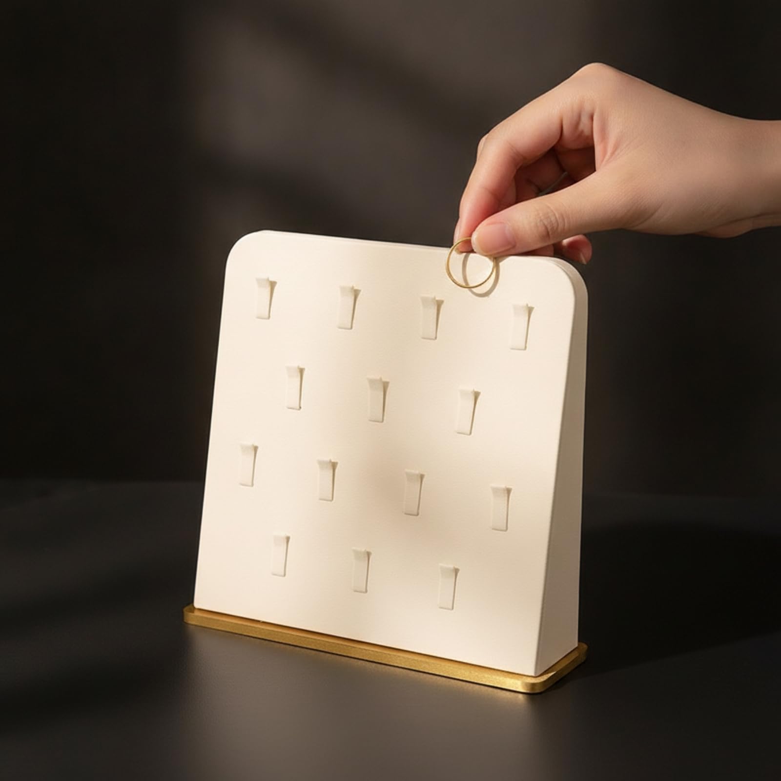 Gioielli da Tavolo | Verticale, Espositore per Gioielli con Base in Metallo, Minimalista, Gioielleria, Beige, 14 Slot