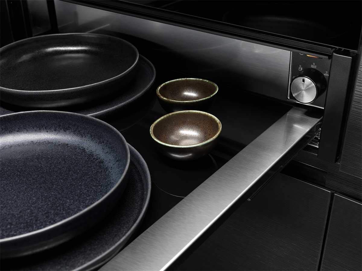 AEG KDK912924M Wärmeschublade Edelstahl 29cm SoftTip-Türmechanismus