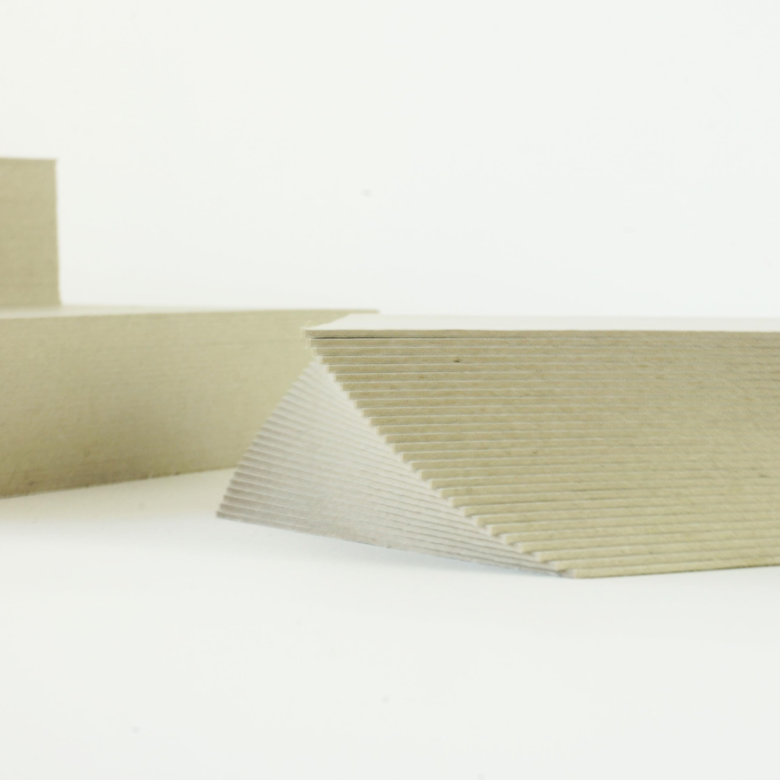Graukarton Graupappe 50x75cm 1mm 750g/m² glatt Buchbinderpappe Bastelkarton Bastelpappe Karton Einleger Trenner Zwischenlagen Zuschnitt - 10-100 Bogen