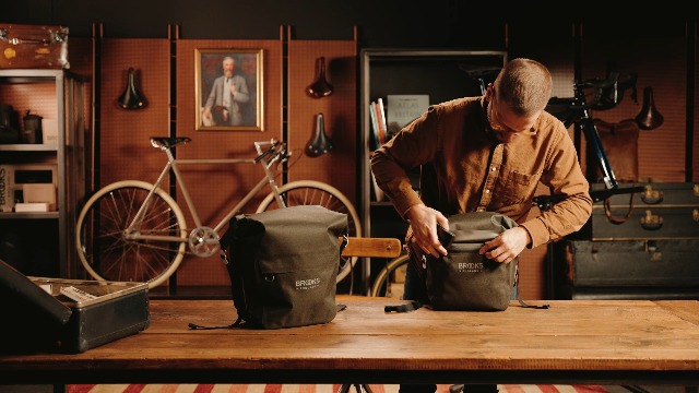 Amazon.com: Brooks England Scape Pannier, Cycling and Gravel Bag