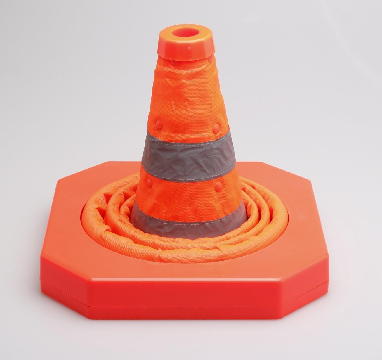 CARTMAN 4 Pack 18 Inch Collapsible Traffic Cones, Safety Road Parking Cone for Traffic Control, Driving Construction Cones with Reflective Strips Collar, Orange