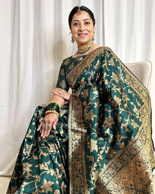 Image of SGF11 Women's Kanjivaram Soft Silk Saree With Blouse Piece