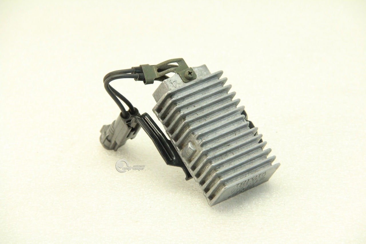 Toyota 23080-50130 Fuel Pump Resistor : Amazon.in: Car & Motorbike