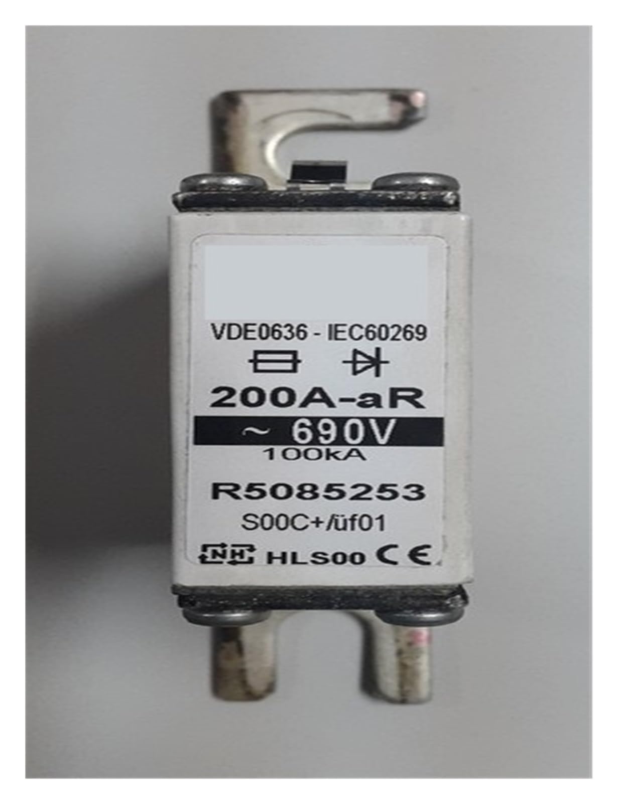 Fusibles R5085253 200A-aR 690V : solution contre les pannes de court-circuit 100KA
