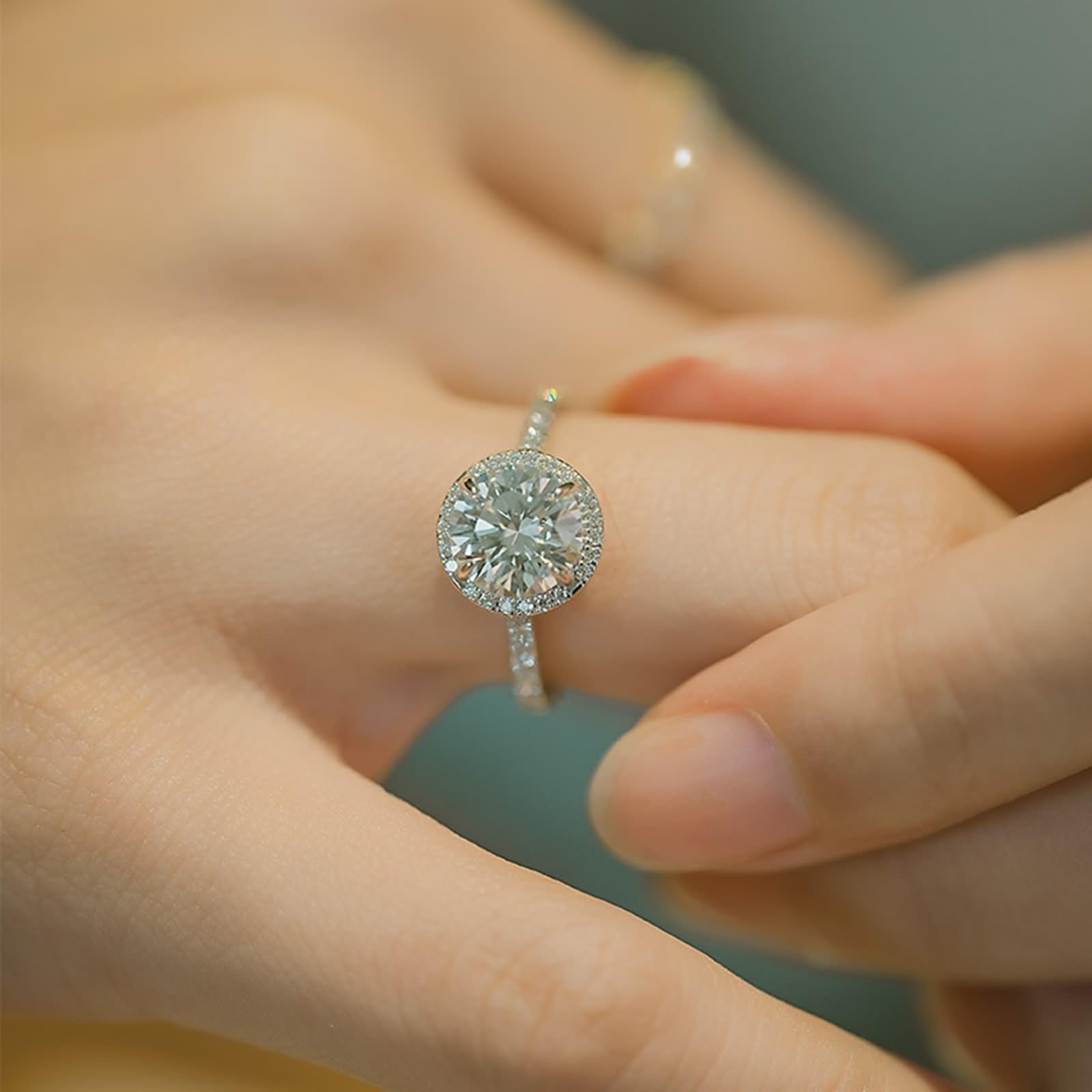 Anillos de dedo para mujer, anillos de compromiso para mujer con moissanita redonda de oro blanco