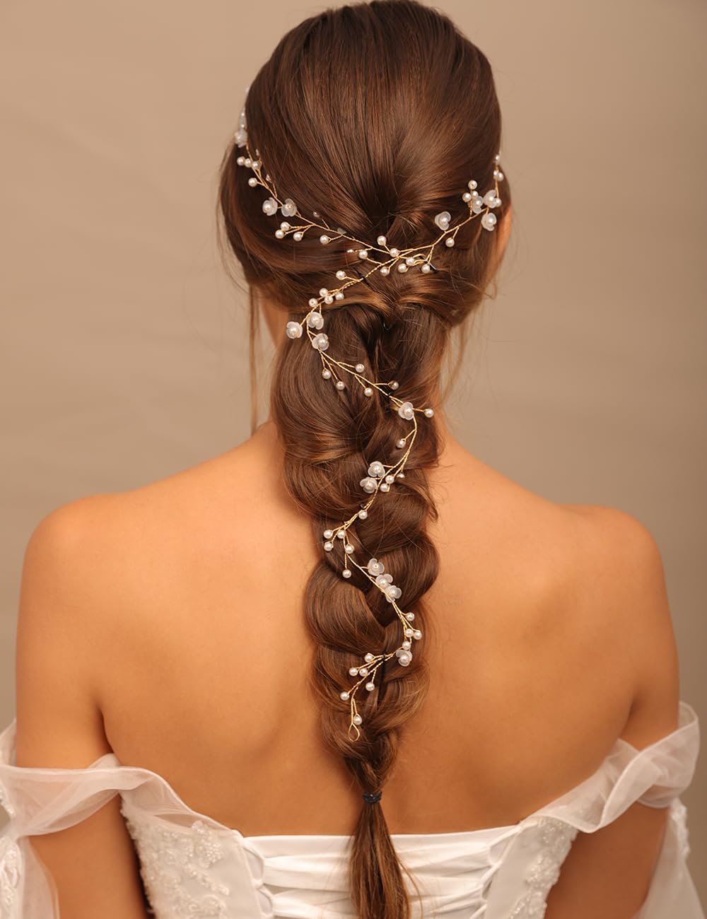 BERYUAN White Flower Pearls Wedding Hair Vine Pearls Wedding Headband Gold Bridal Headpiece Wedding Hair Accessory for Brides Bridesmaid Girls (Gold) - Image 3