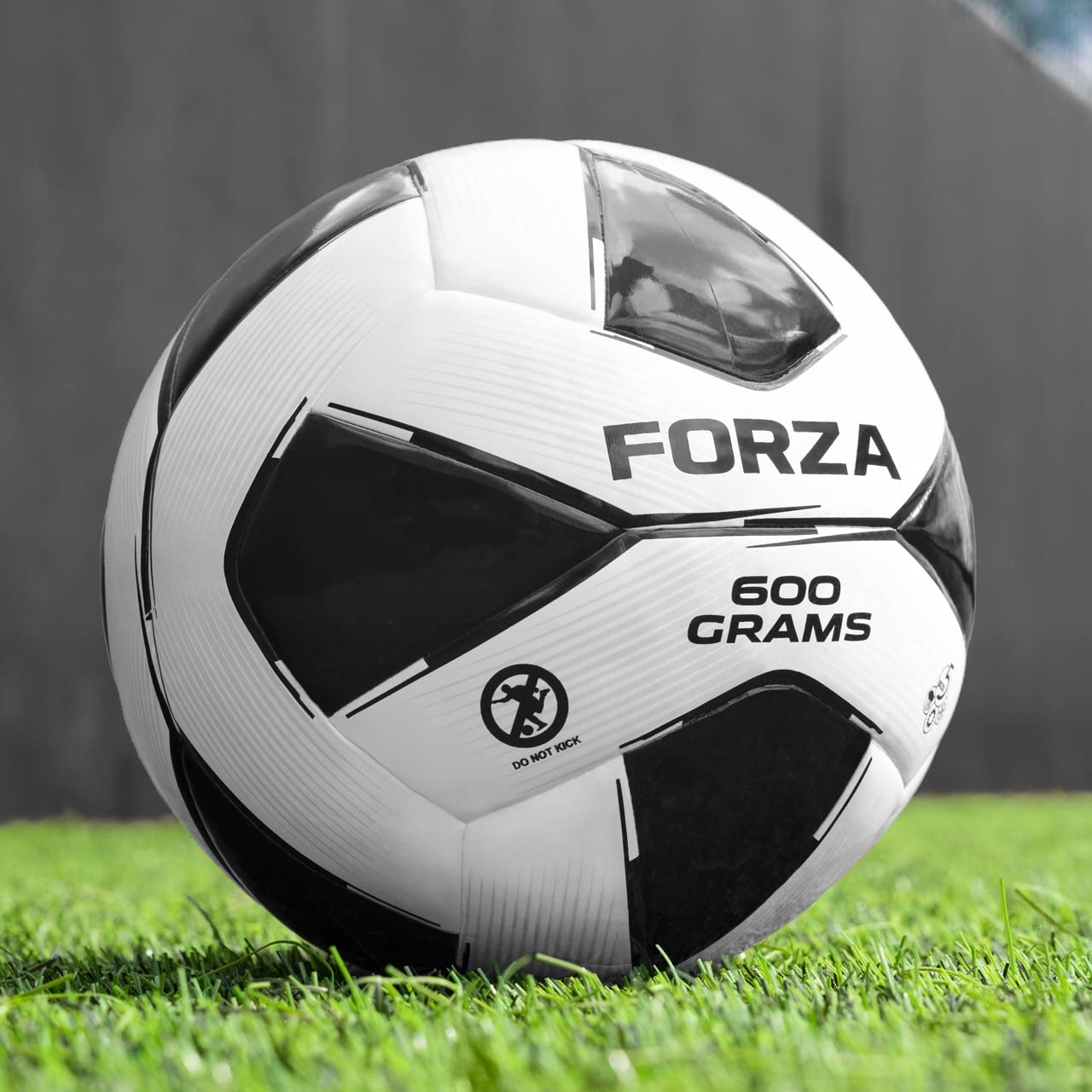 FORZA Pallone Calcio Pesante - Palloni Pesanti Da 600g/1kg [Pacchi Da 1, 3 & 8] | Palla Da Calcio Per Allenamento Portiere | Pallone Allenamento Calcio | Attrezzature Professionali