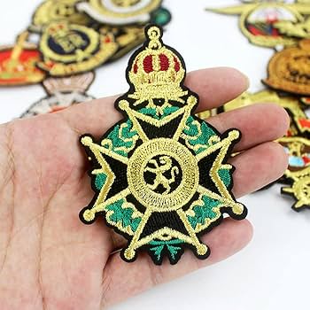 Amazon.co.jp: ワッペン 25枚セット エンブレム 王冠 クラウン