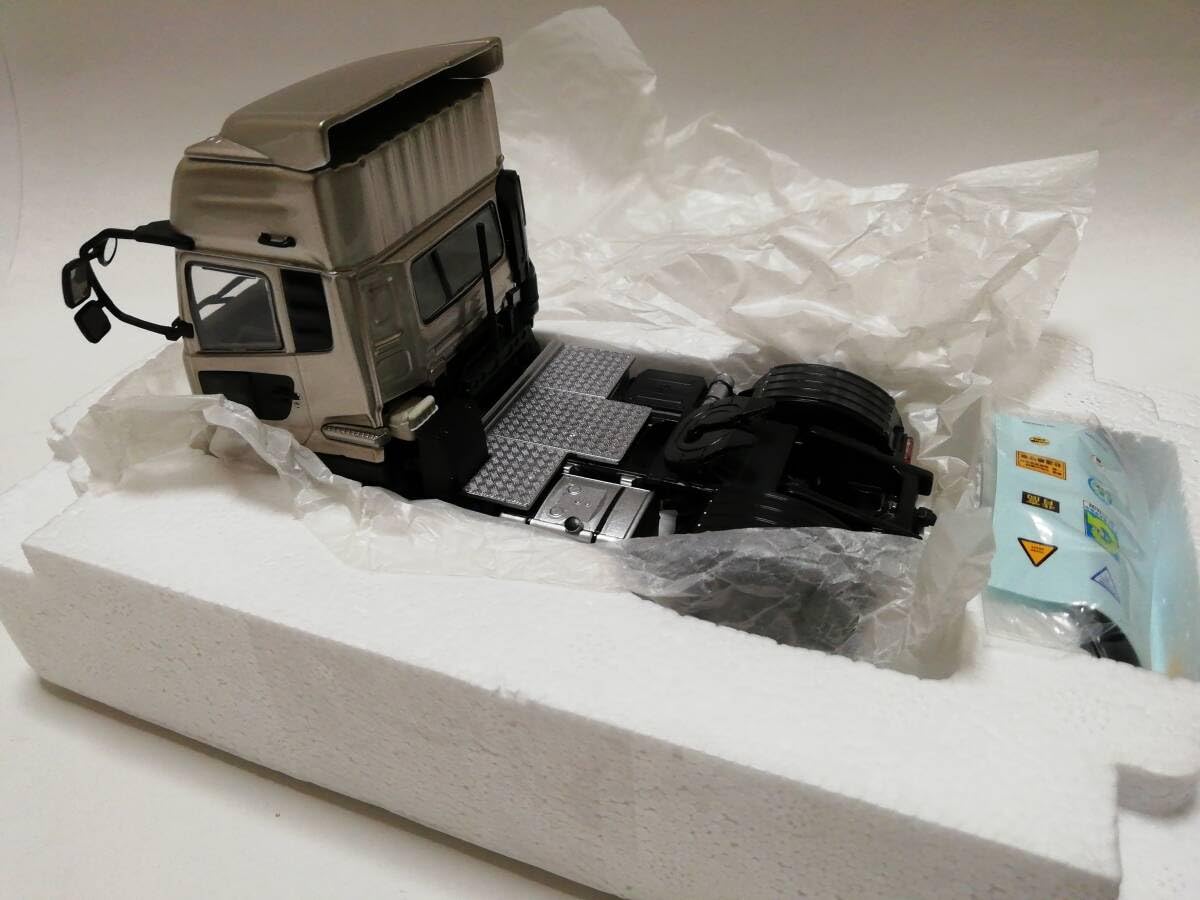 Amazon | 1/43 UD TRUCKS QUON GK クオン トラクターヘッド UD