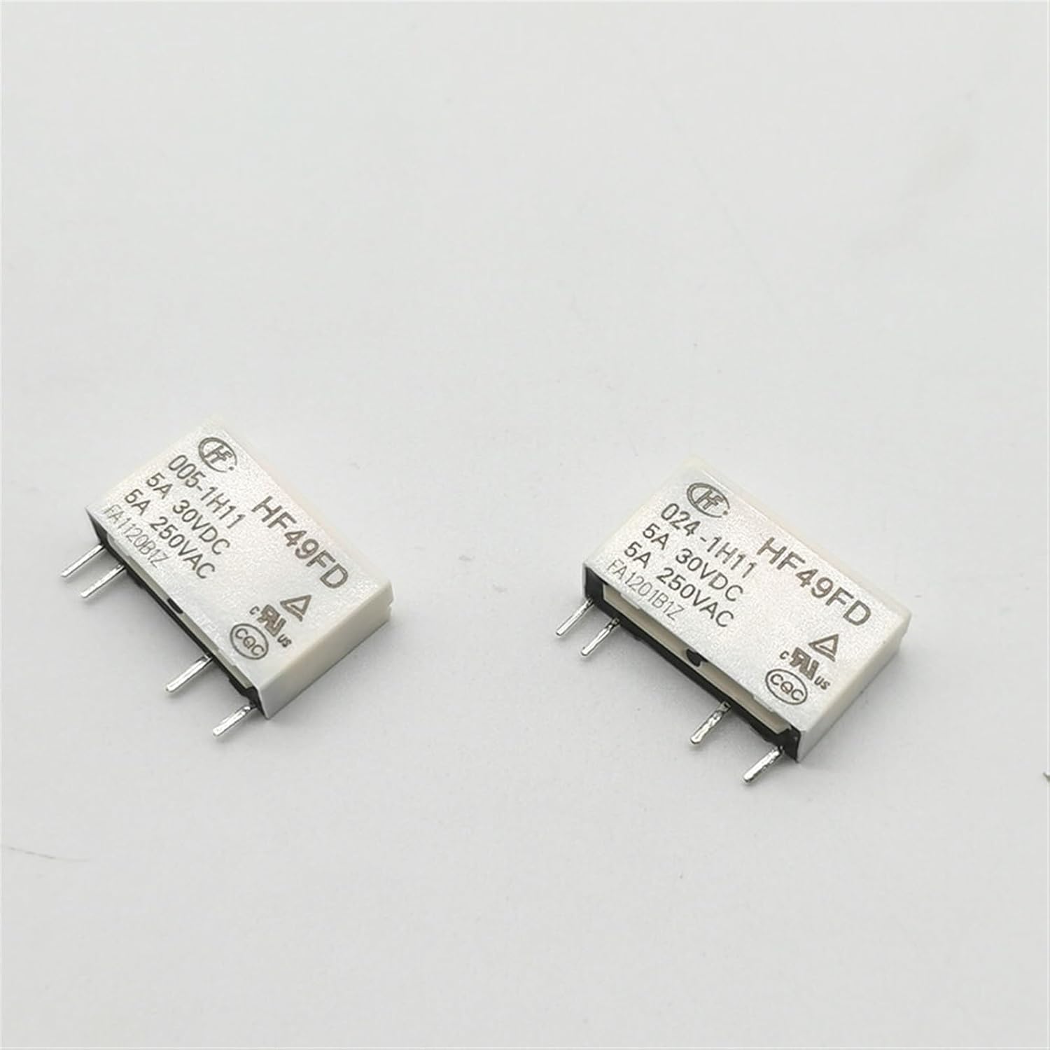 2PCS Industrial Electronic Circuit Board DIY Relay hf49fd-005 012 024 1H11 1h11t 1h12 T 4 pin 5A 5V 12V 24 V(HF49FD-012-1H12)