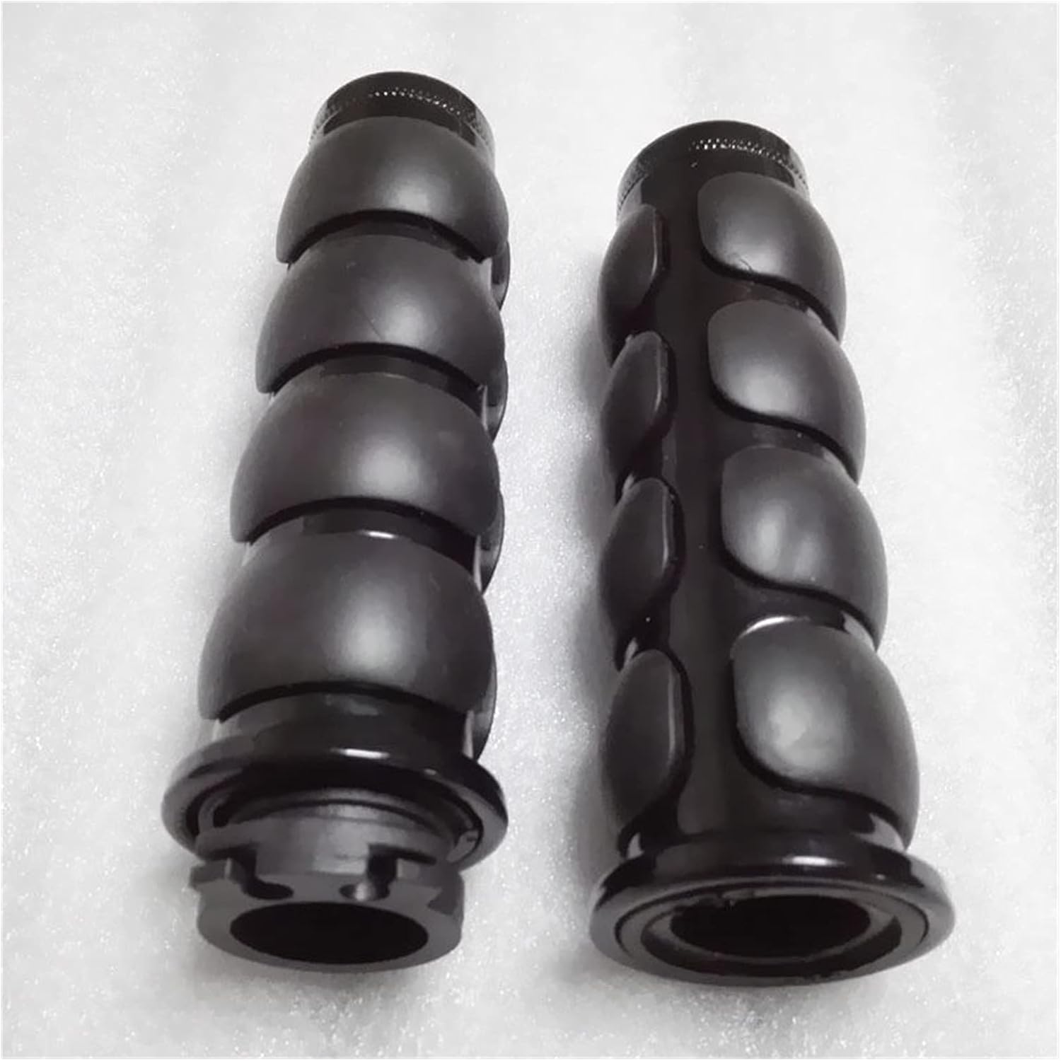 IRISZ Motorcycle 7/8"Handlebar Hand Grips for Yamaha for
