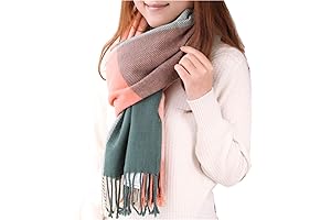 Women's Oversized Check Scarf: A Cozy Companion for Winters
