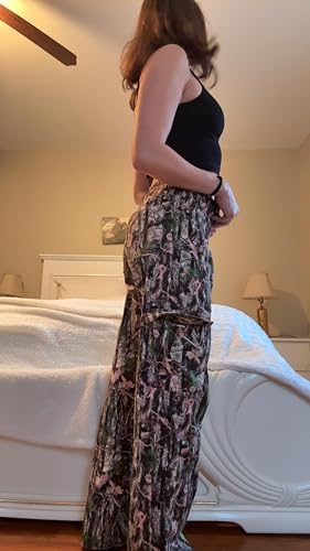 Review Image by Curious Wiggles