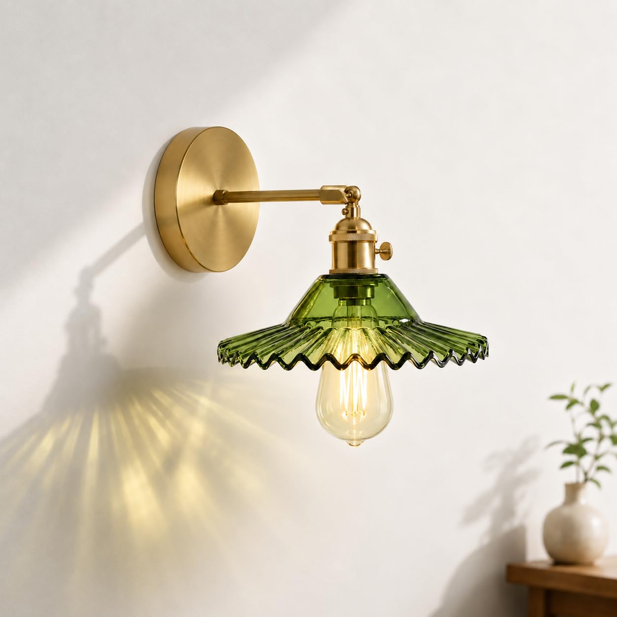 Zielona lampa ścienna w stylu vintage, ze szkła, E27, przemysłowa, z mosiężną oprawką, przełącznik, regulowane światło w górę w dół, do sypialni, kuchni, loftu