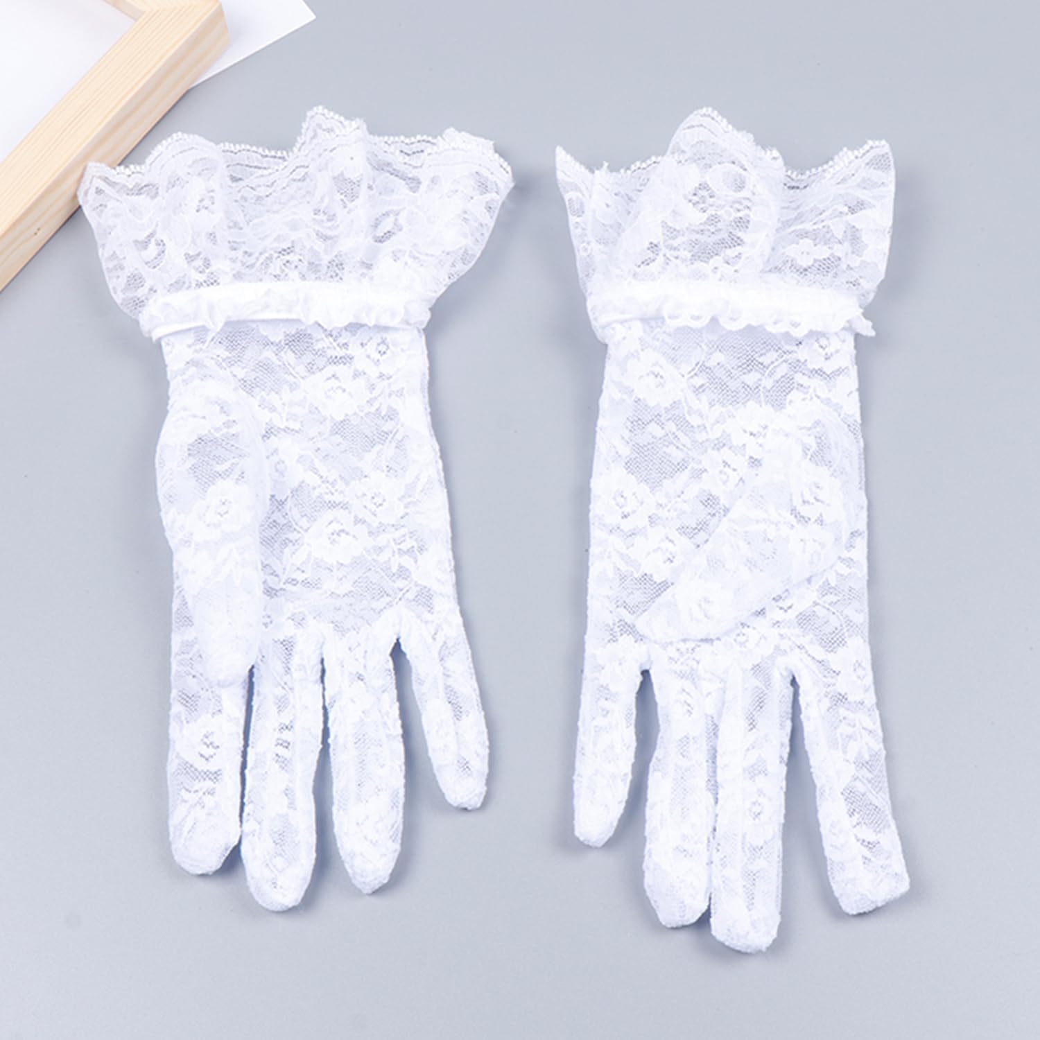 Womens Short Lace Gloves, Vintage Wrist Gloves for Tea Party 1920s Costume Wedding Halloween Cosplay - Image 6