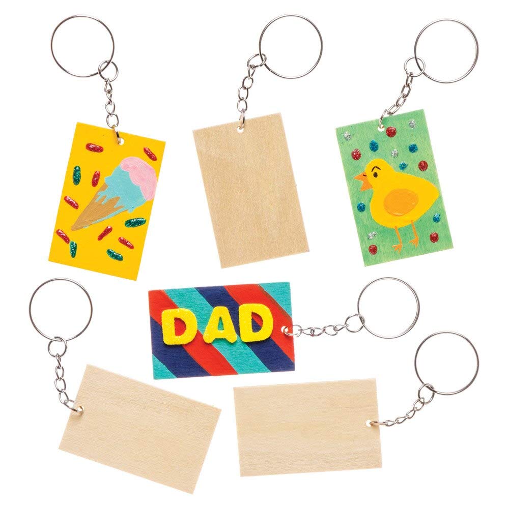 Baker Ross AW598 Wooden Keyrings (Pack of 8)