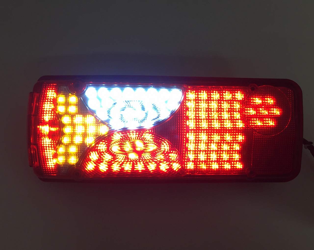 2 fari LED posteriori da 24 V, TGA, TGM, TGL, TGS, per camion, rimorchi, telai