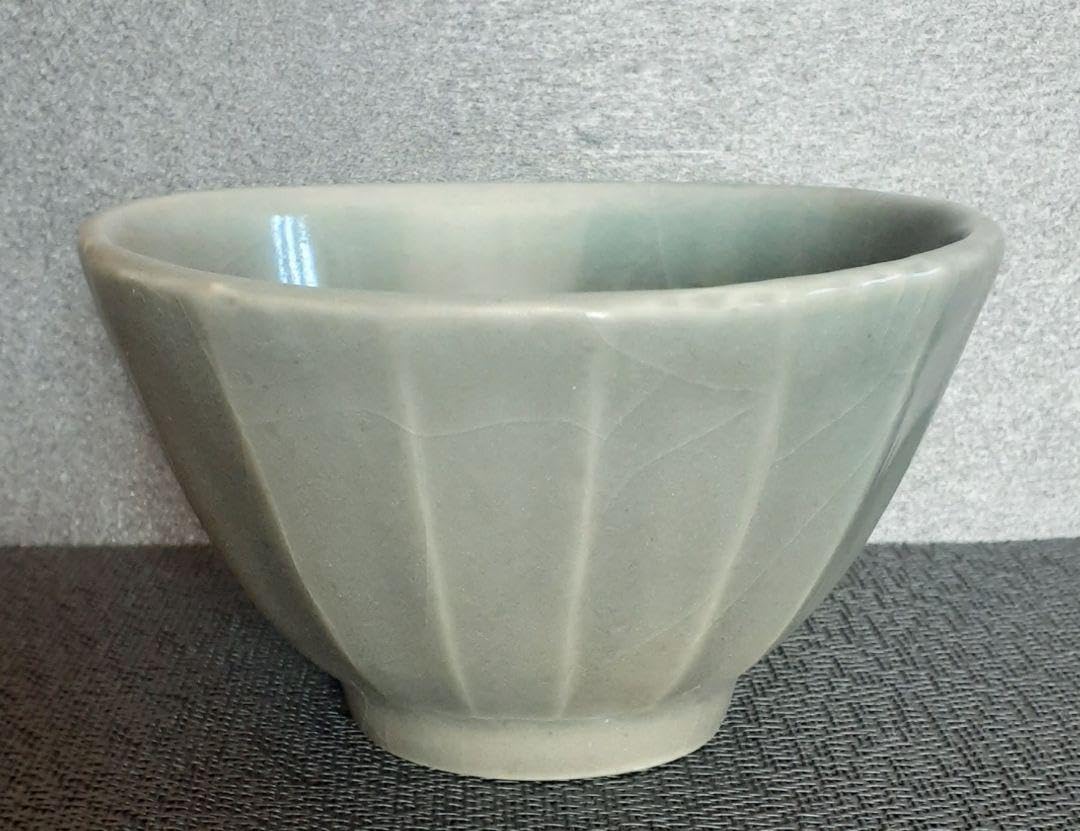 16～17C中国古美術中国古陶磁 青華渦巻文平茶碗中国南方系 安南碗