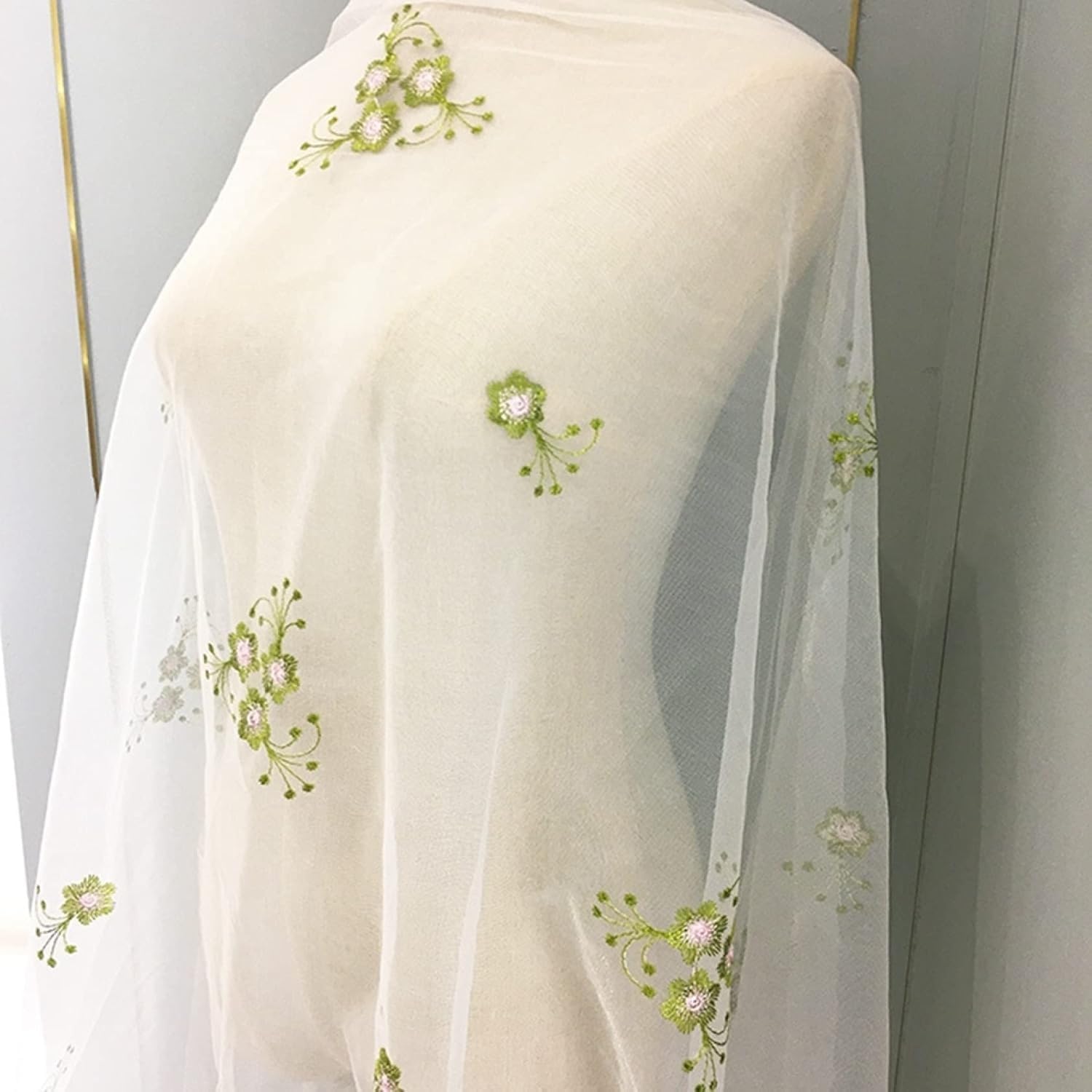 Tessuto in organza di poliestere