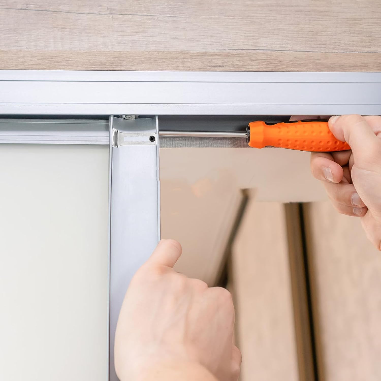 Bifold Door Hardware Kit with 2 Pairs Upper Pivot Metal Hinges for Closet Door Pivot Replacement Household