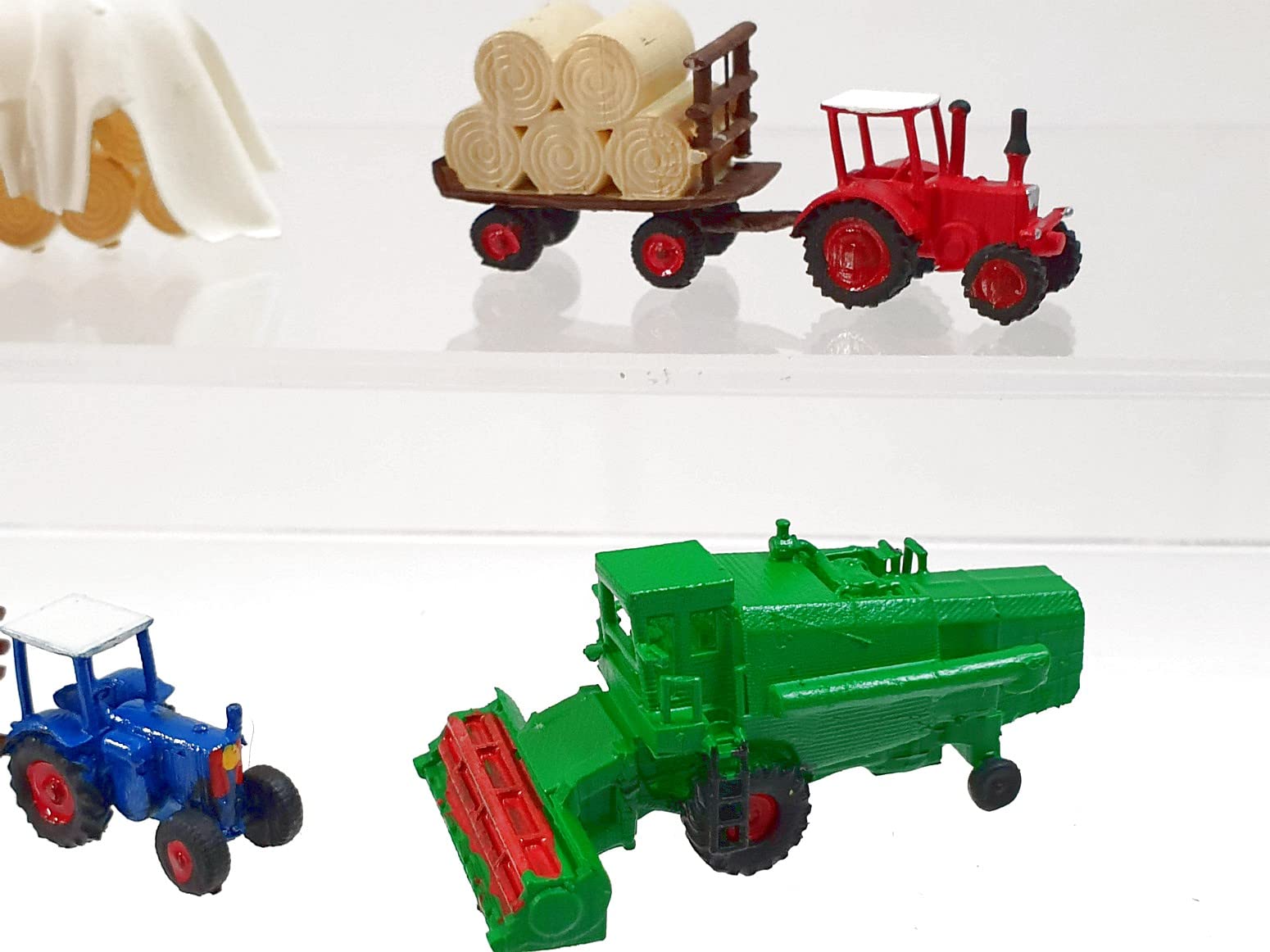 Z 1:220 Skala Figurki 10014 Super-Set Rolnictwo Dekoracje Akcesoria do modelarstwa kolejowego Traktory z przyczepami i zwierzętami