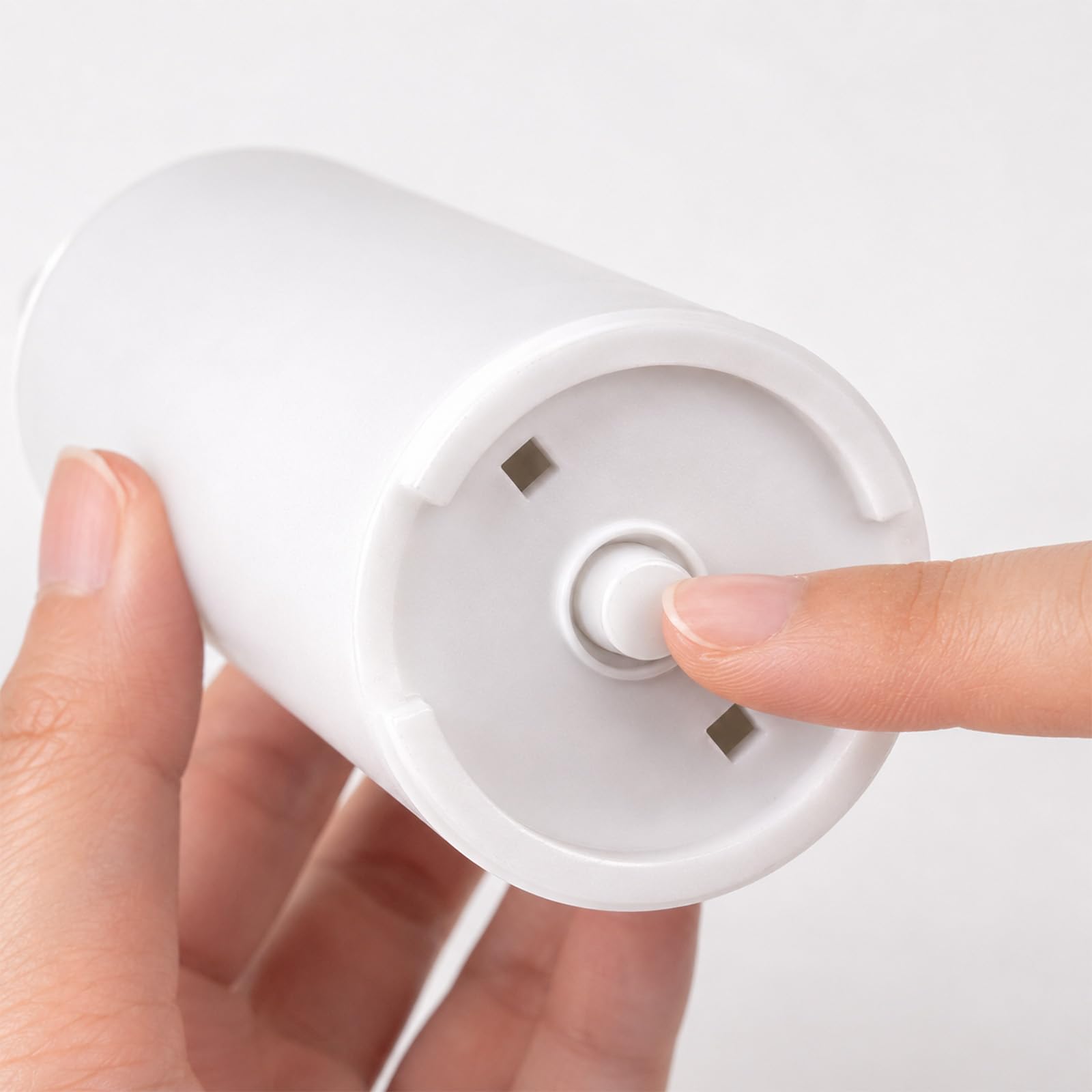 Zm Market Lumino Elettrico a Led Stilo Pacis, Durata 365 Giorni, Bianco con Luce Intermittente Bianco, dimensioni 9.5xø3 cm