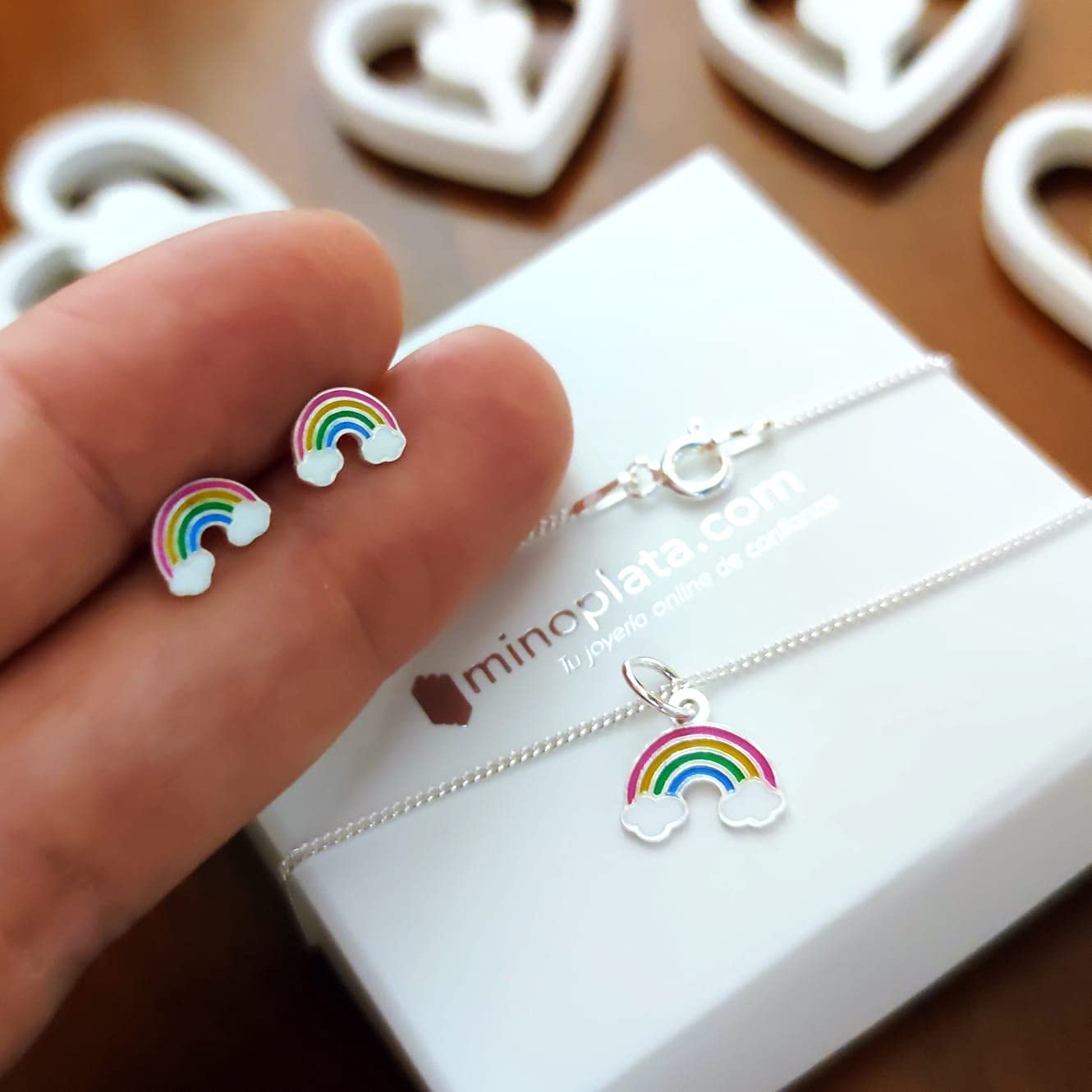 Conjunto Arcoíris Pendientes y Gargantilla de Plata de ley 925 para niñas el regalo más bonito porque todo va a salir bien