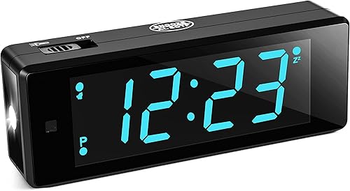 Reloj despertador digital que funciona con pilas, visible por la noche, con pantalla híbrida LED/LCD, linterna de emergencia, pequeño reloj de viaje